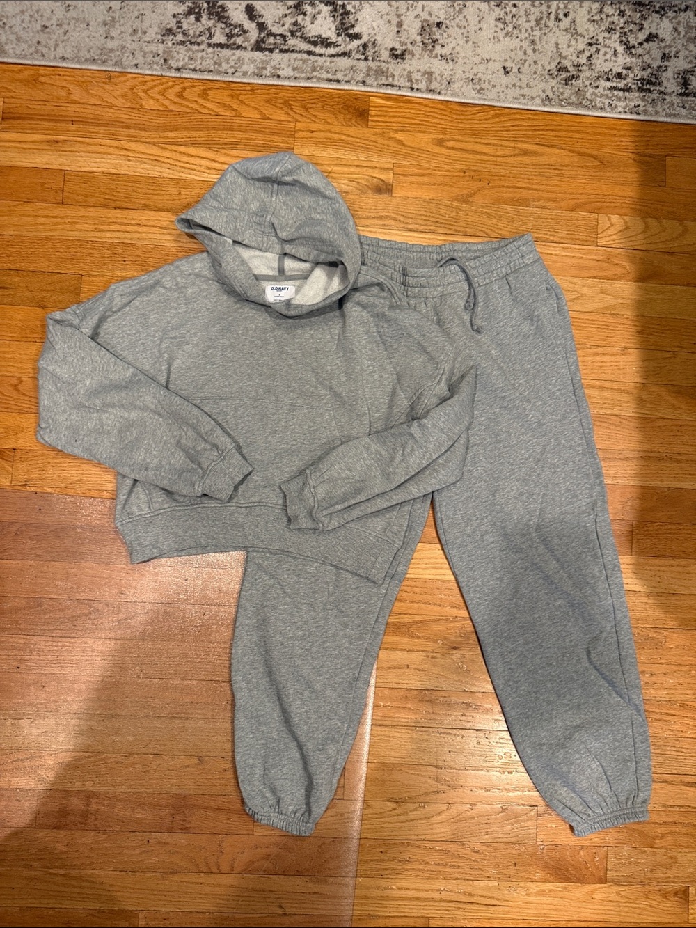 Old Navy Gray Women's Hoodie & Jogger Sweat Set